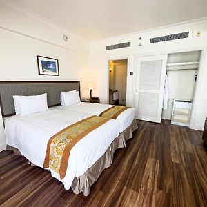 Premier Twin Room